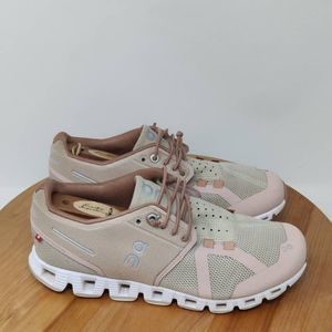 On Cloud 2.0 Running Shoes- Womens- Size 6.5- Rose Sand- Athletic Sneakers